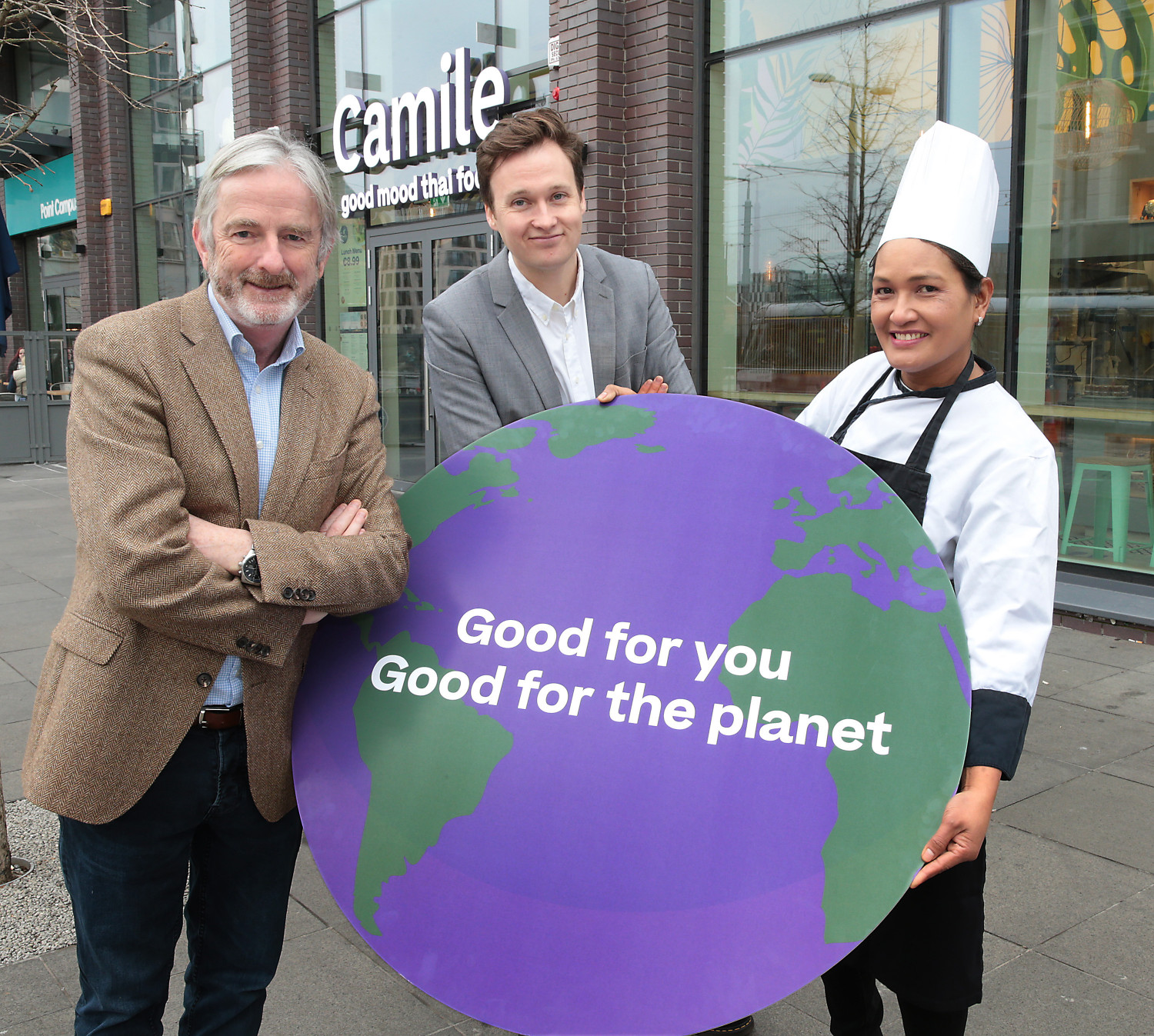 Camile-Thai-Founder-and-CEO-Brody-Sweeney-and-newly-appointed-MD-Daniel-Greene-along-with-Chef-Samorn-Panthongkaew--announce-Camiles-new-pioneering-sustainability-initiative-2.jpg