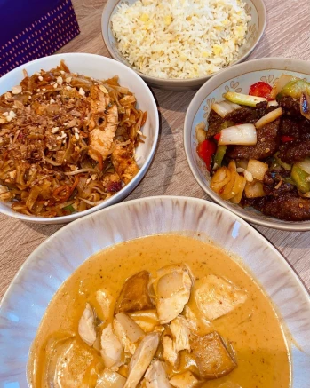 𝗧𝗛𝗔𝗜 𝗙𝗢𝗢𝗗 🇹🇭🤩

📍@camilethaiuk @ home

This page is seriously lacking some Thai food content consider...